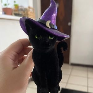 B&BW Cat wallflower Halloween witch cat plug in